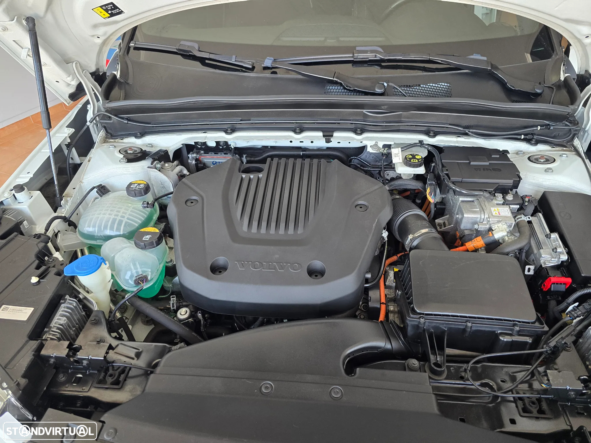 Volvo XC 40 1.5 T5 PHEV R-Design - 18