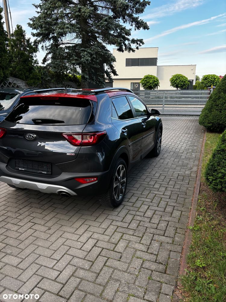 Kia Stonic 1.0 T-GDI 120 Platinum Edition - 4