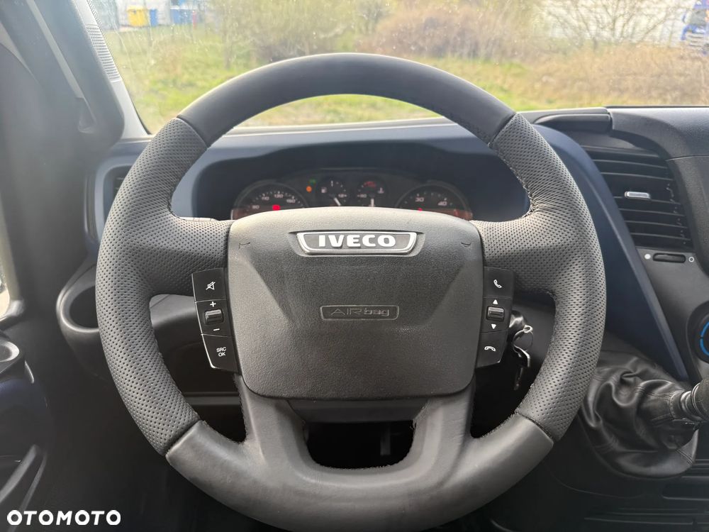 Iveco Daily 35C15 - 15