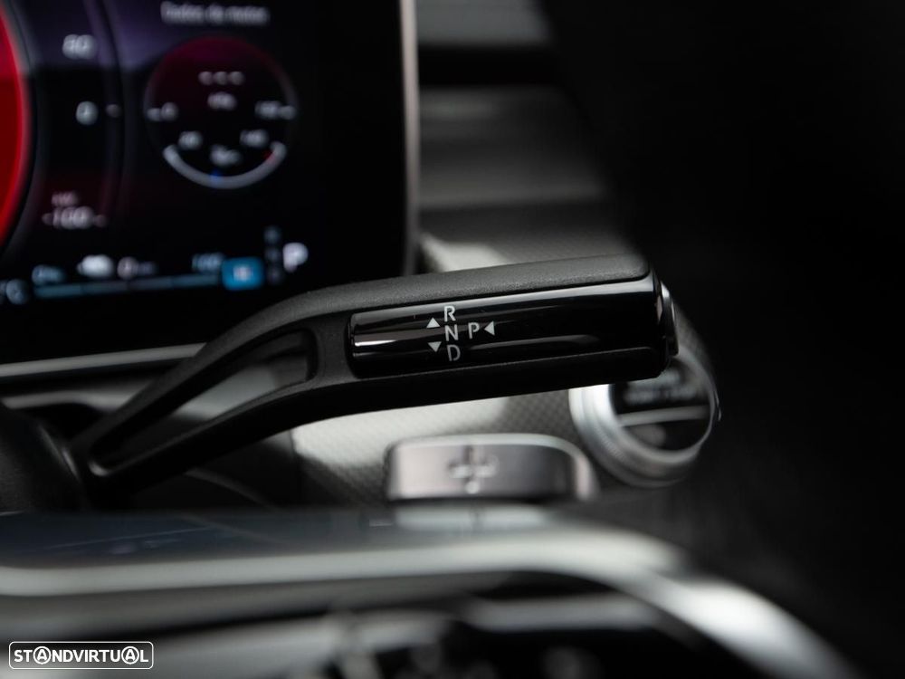 Mercedes-Benz C 300 e 9G-TRONIC AMG Line - 22