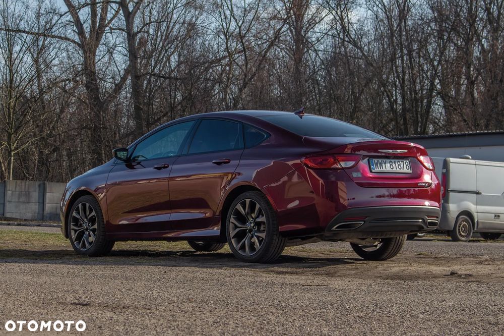 Chrysler 200 - 3