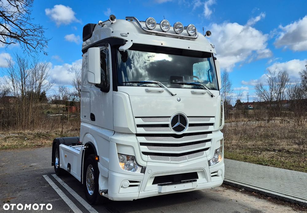 Mercedes-Benz ACTROS 1846 - 2