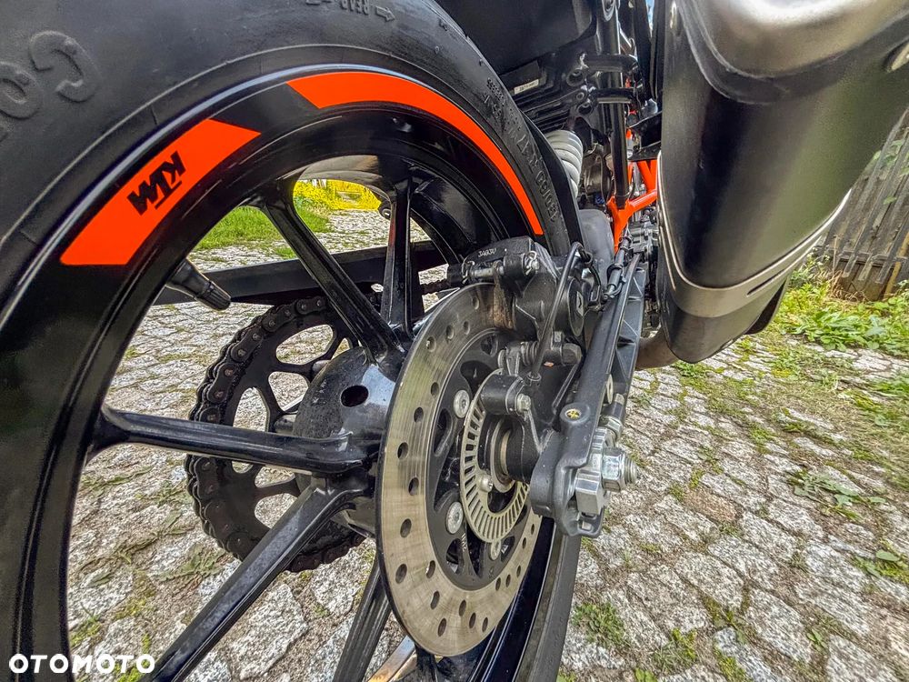 KTM Duke 390 - 14