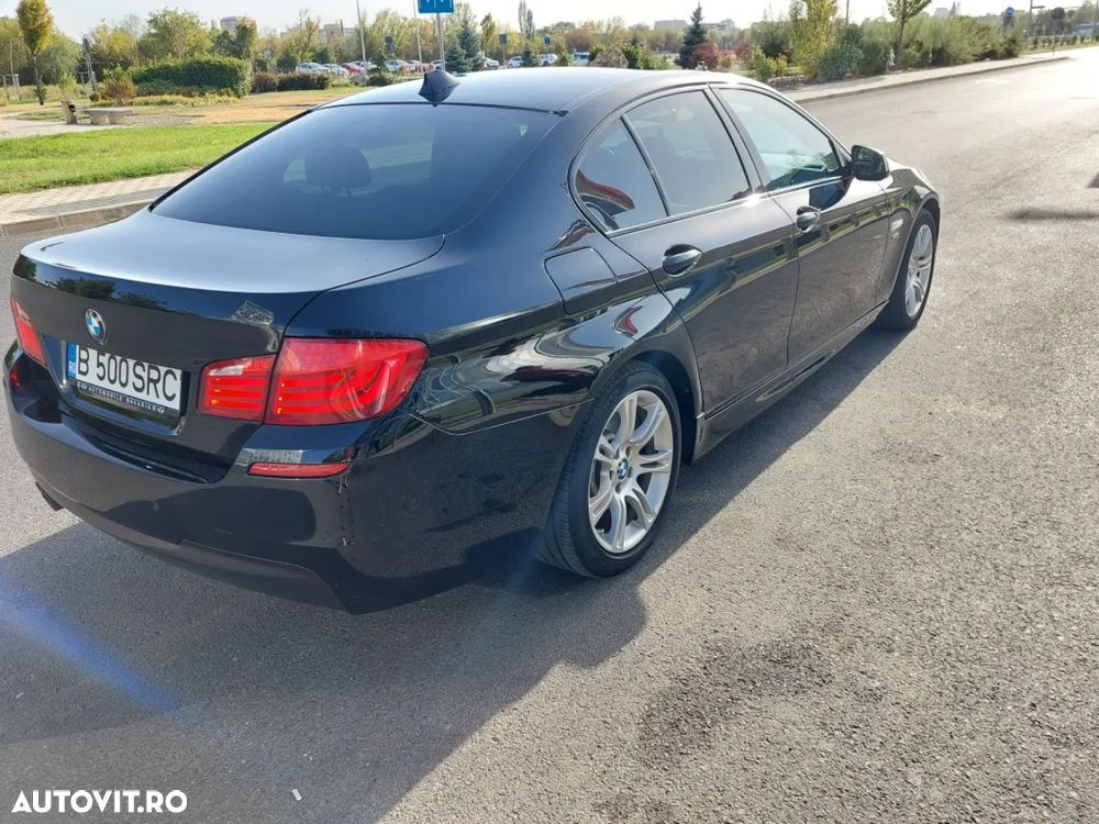 BMW Seria 5 530d xDrive AT - 15