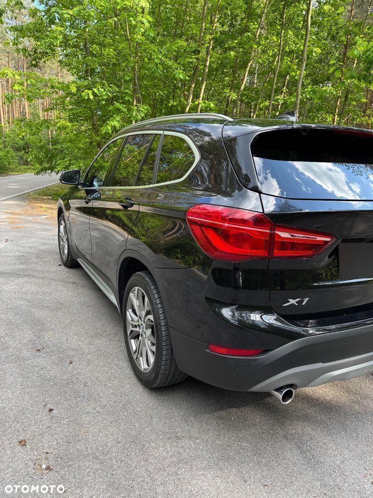 BMW X1 xDrive25i M Sport sport - 6