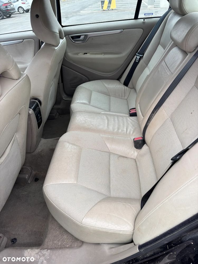 Volvo S60 2.4 Kinetic - 15