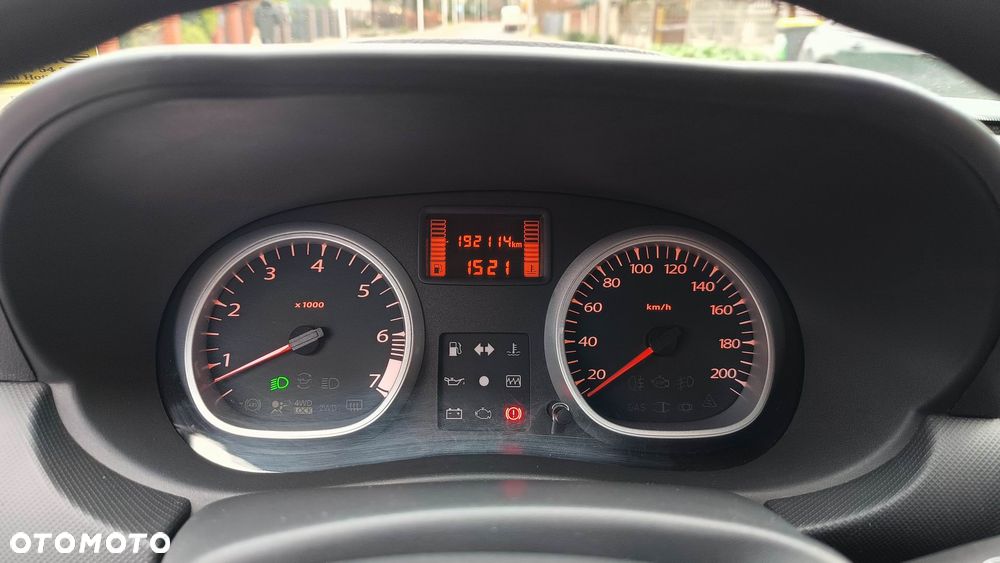 Dacia Duster 1.6 16V 4x2 - 28