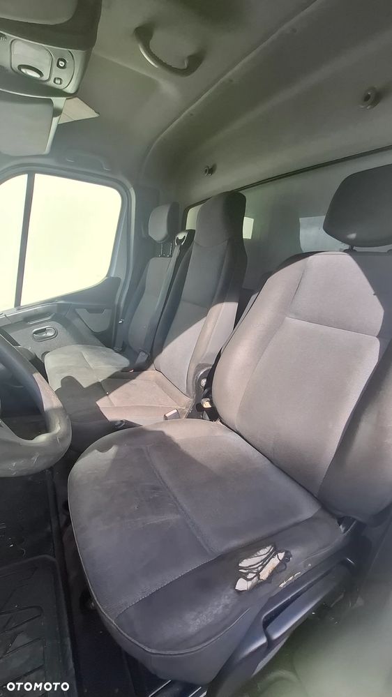 Renault MASTER 2.3 DCI - 9