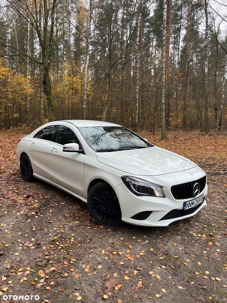 Mercedes-Benz CLA 250 4Matic 7G-DCT - 3