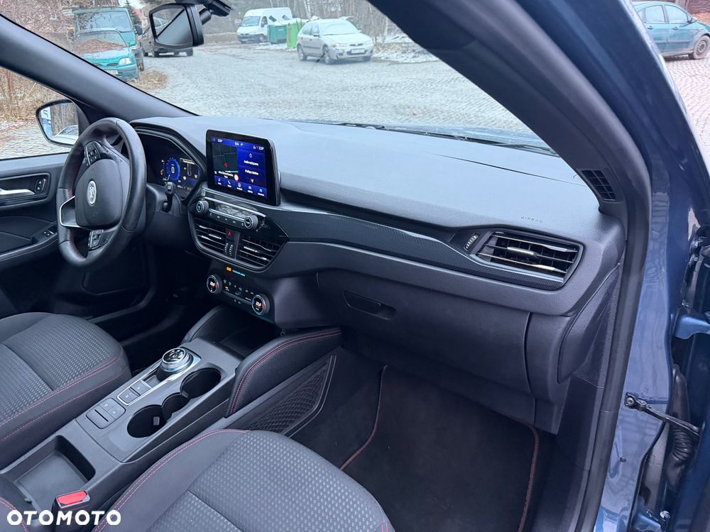 Ford Kuga 2.5 Duratec FHEV TITANIUM X - 10