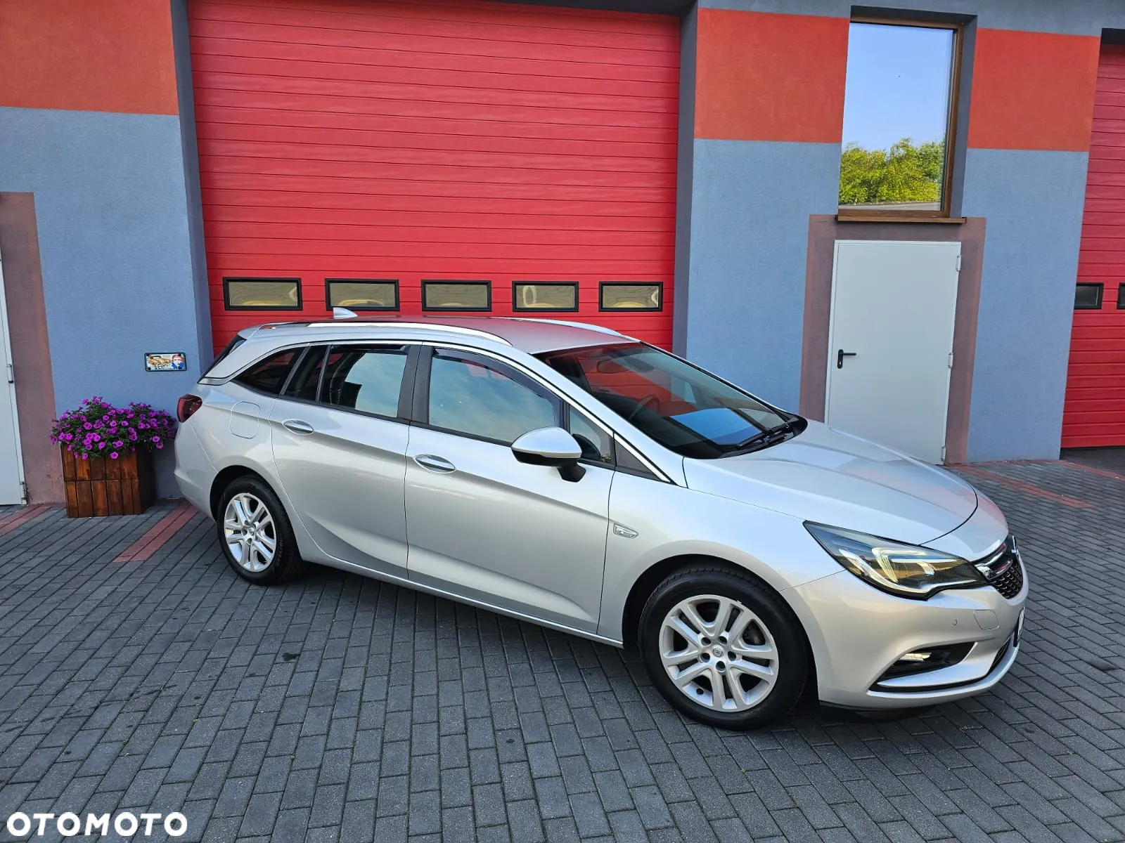 Opel Astra IV 1.6 CDTI Enjoy - 2