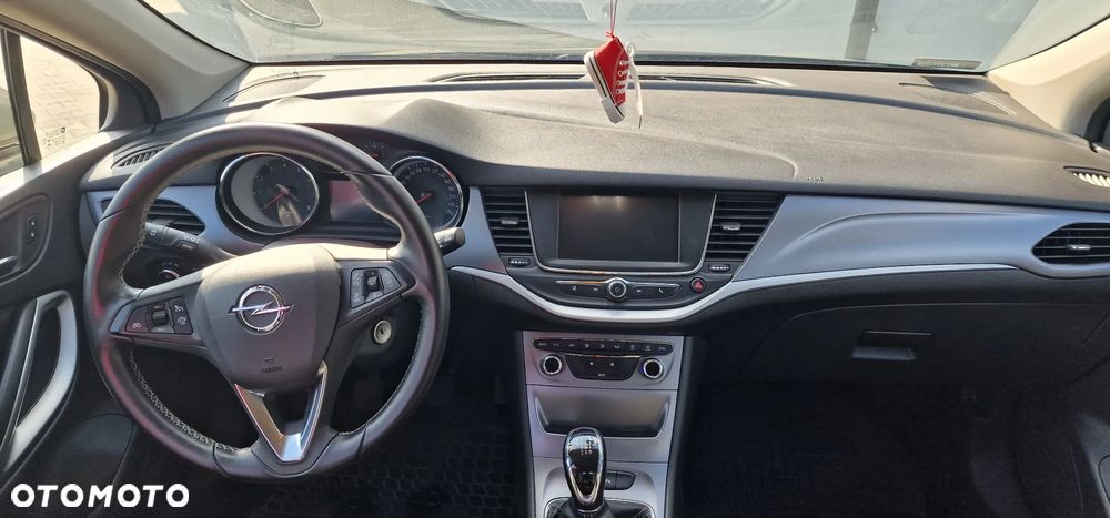 Opel Astra 1.4 T Enjoy S&S - 7