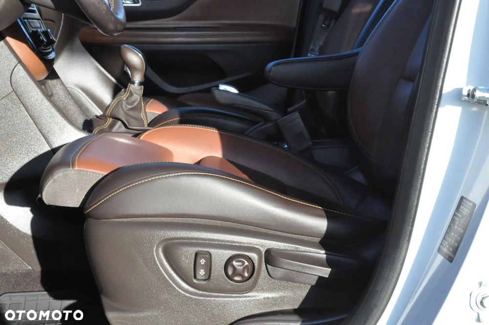 Opel Mokka 1.4 T Cosmo S&S - 31