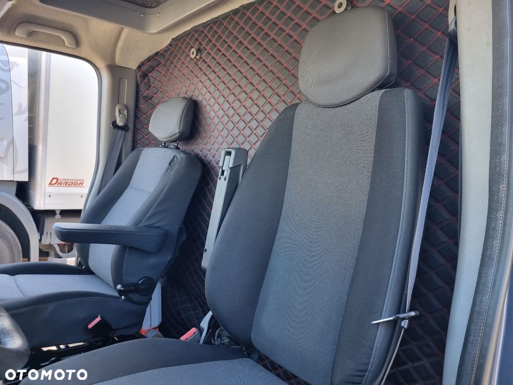 Renault Master - 11
