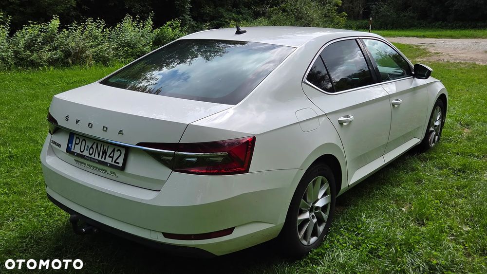 Skoda Superb 2.0 TDI Ambition DSG - 5