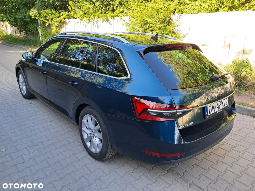 Skoda Superb 2.0 TSI Ambition DSG - 10