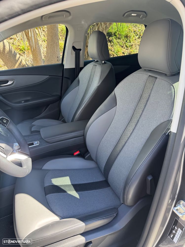 MG MGS5 EV 64 kWh Luxury - 2