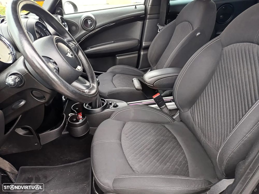 MINI Countryman Cooper D - 10