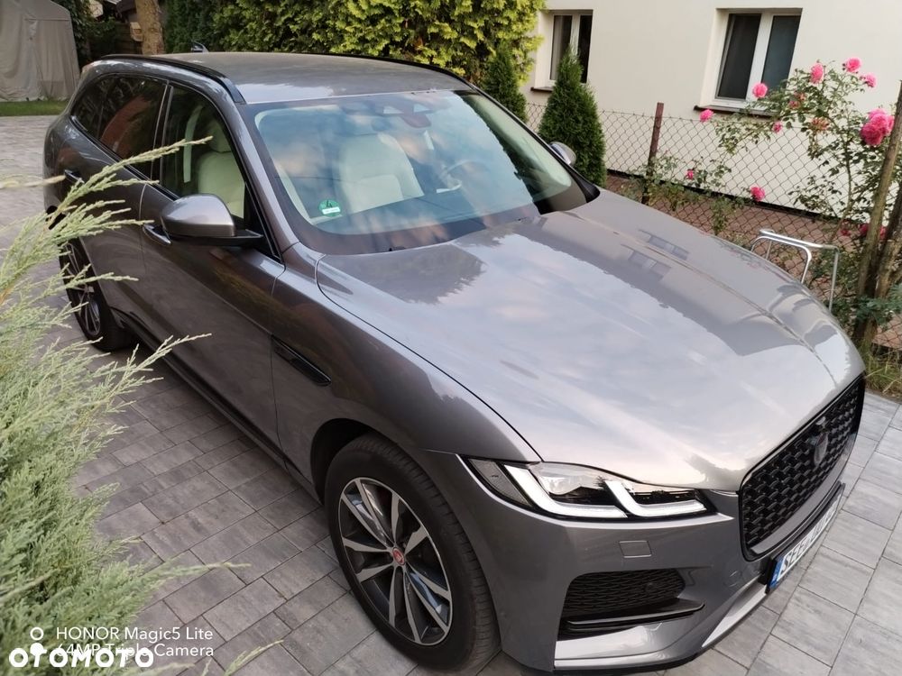 Jaguar F-Pace P400e AWD R-Dynamic SE - 8