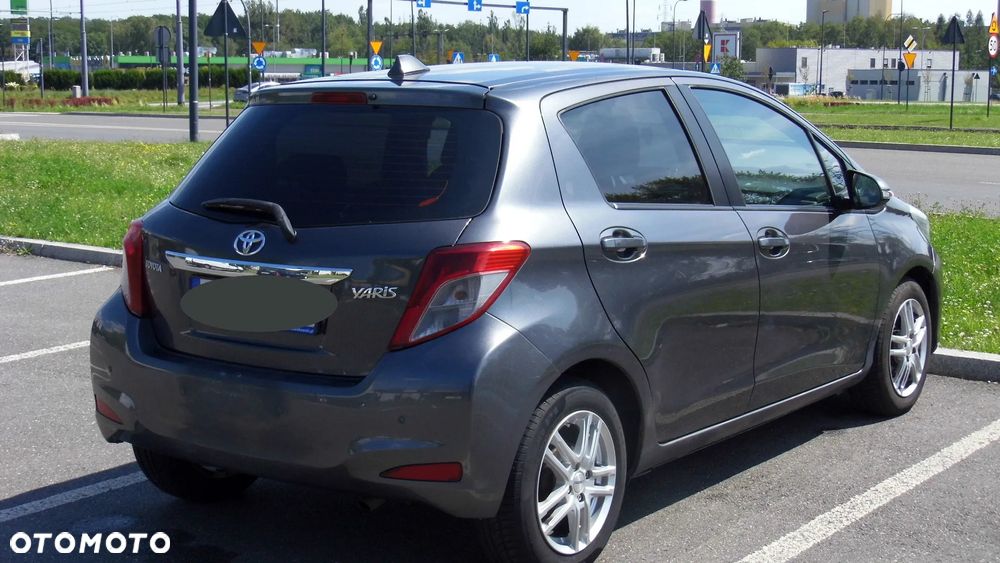 Toyota Yaris 1.4 D-4D Active - 1