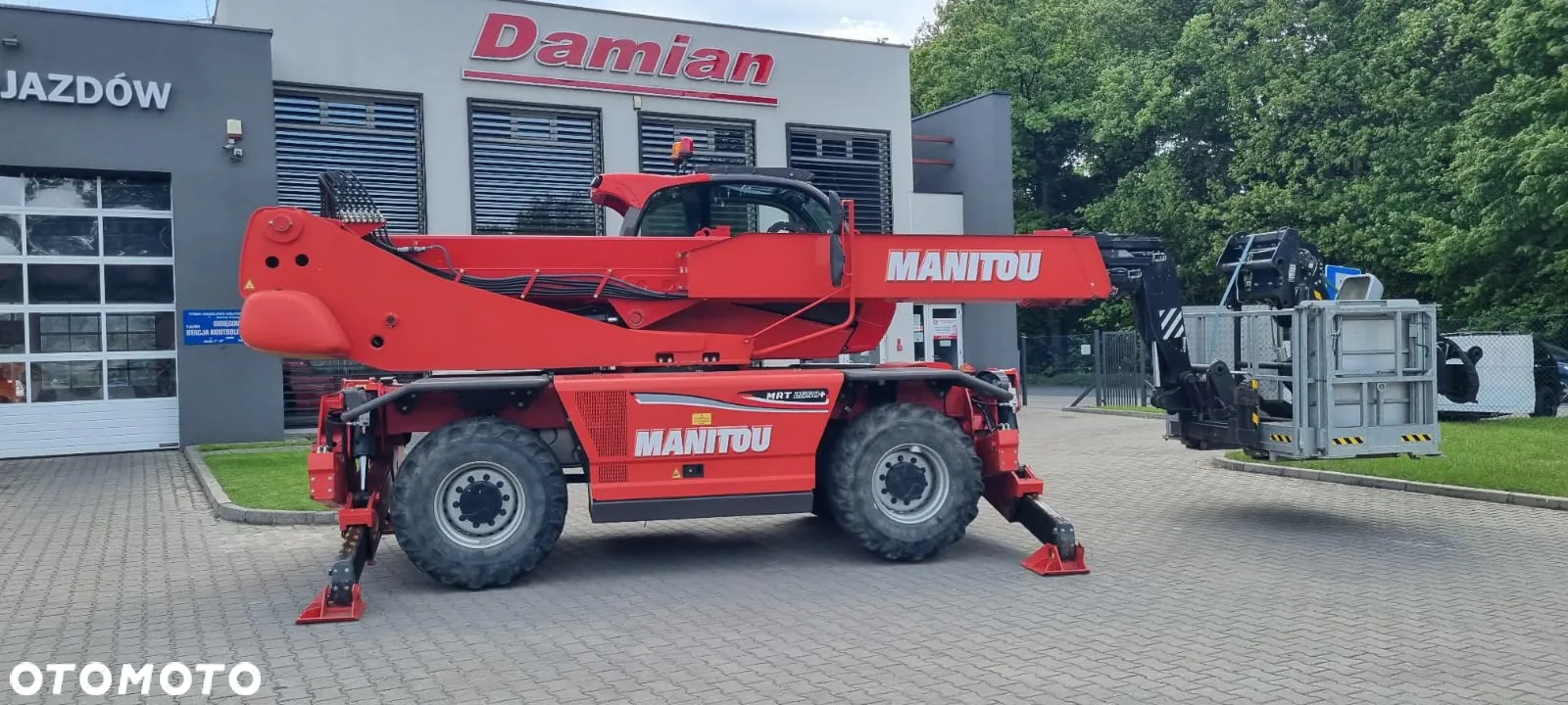Manitou MRT  2550+ - 4