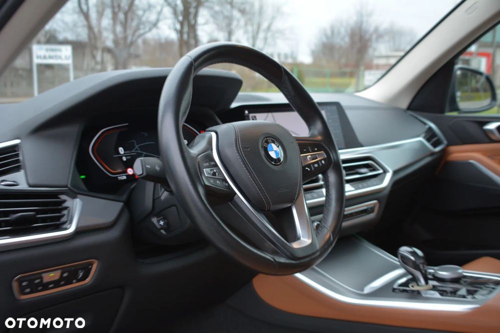 BMW X5 xDrive40i - 21