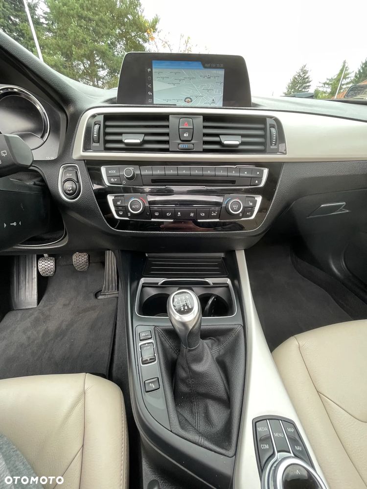 BMW Seria 1 118i Advantage - 23
