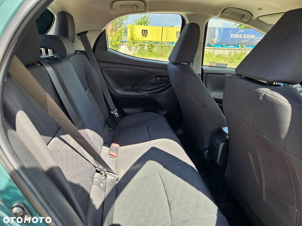 Toyota Yaris - 9