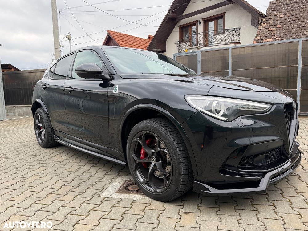 Alfa Romeo Stelvio 2.9 V6 Turbo AWD AT8 Quadrifoglio - 8