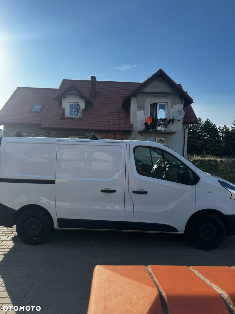Renault Trafic - 2