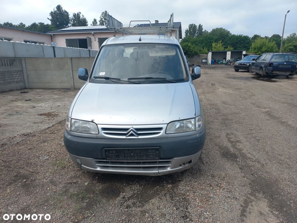 Citroen Berlingo 1.9 Diesel 01r wszystkie części bagażnik dachowy - 1