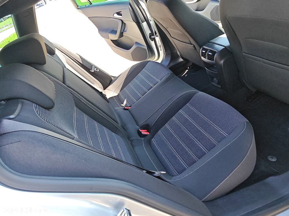 Opel Insignia 2.0 CDTI ecoFLEX - 23
