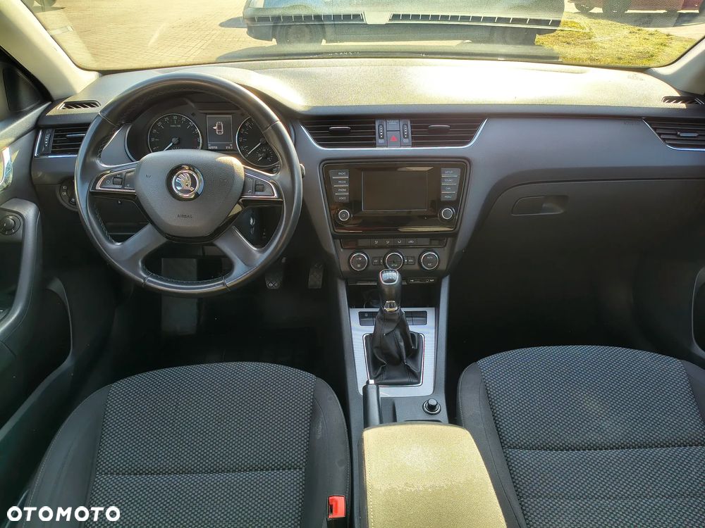 Skoda Octavia 2.0 TDI Ambition - 9