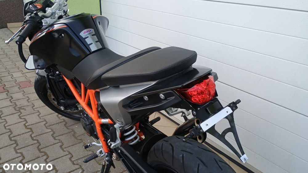 KTM Duke - 30