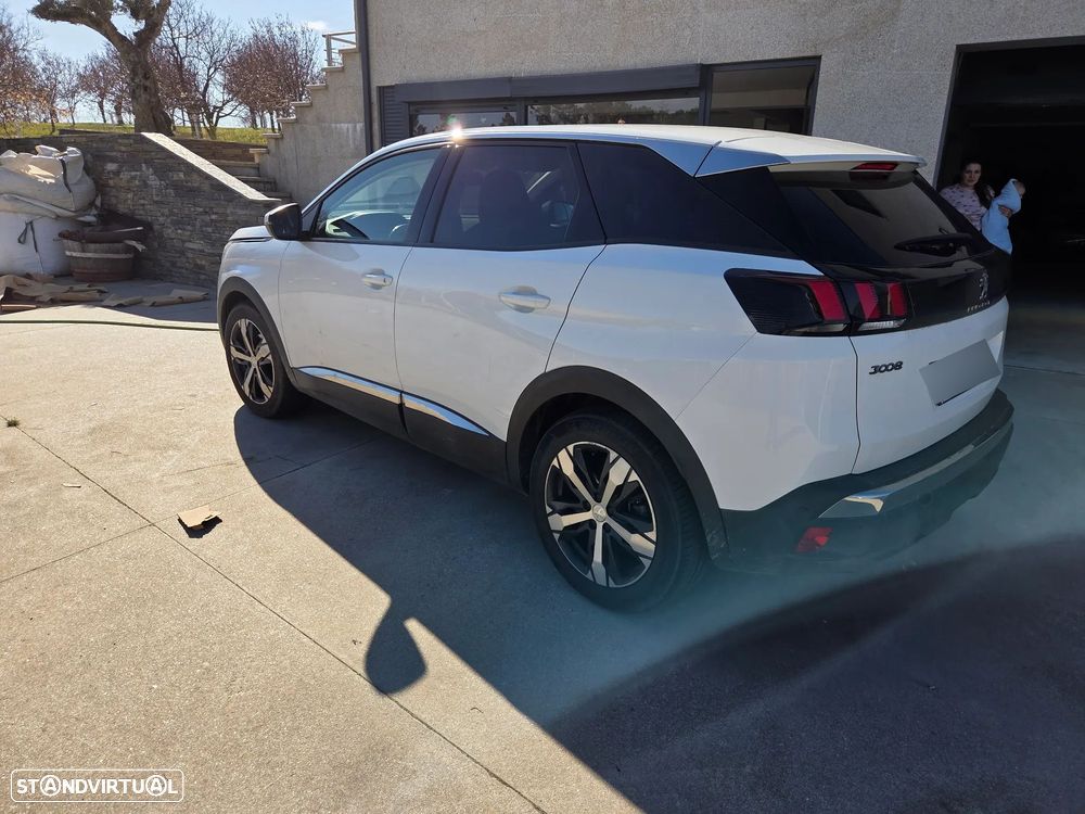 Peugeot 3008 BlueHDi 130 Stop & Start Allure - 1