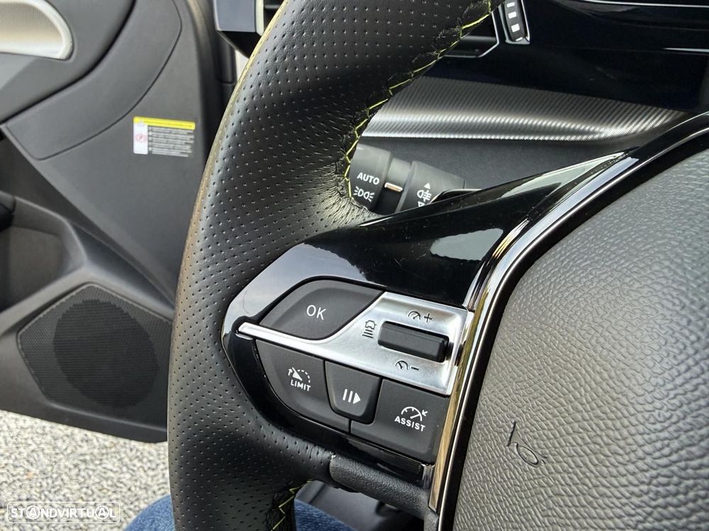 Peugeot 308 1.2 PureTech GT EAT8 - 27