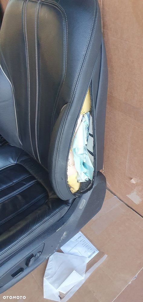 Fotele przód tył kanapa skóra komplet BMW 5 G30 - 6