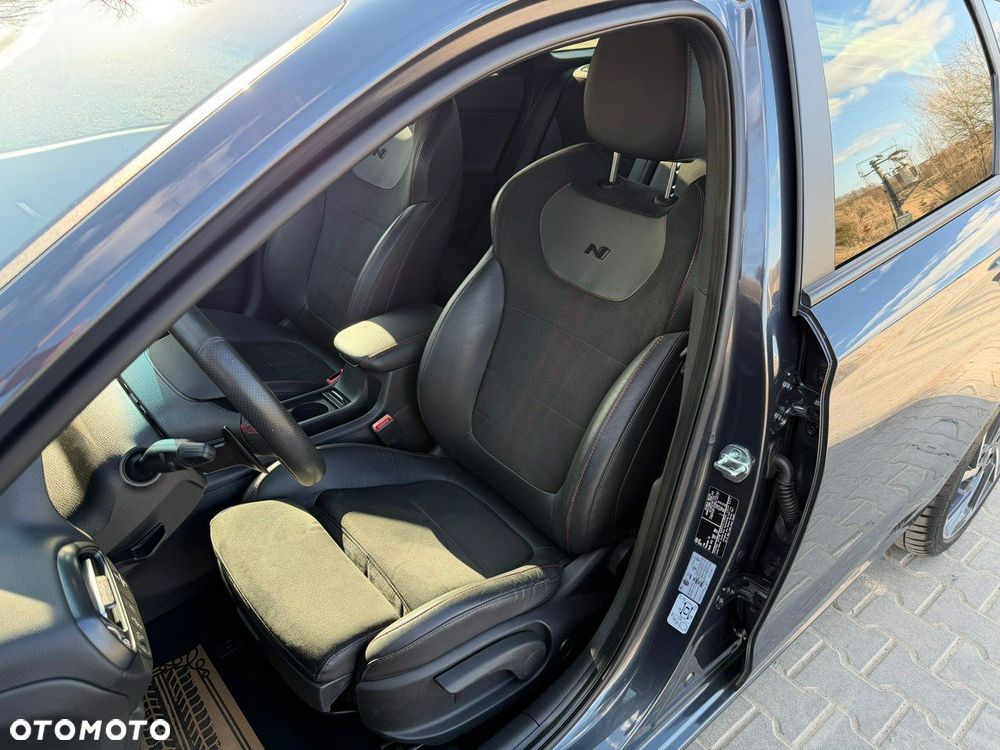 Hyundai i30 1.5 T-GDI 48V-Hybrid DCT N-Line - 15