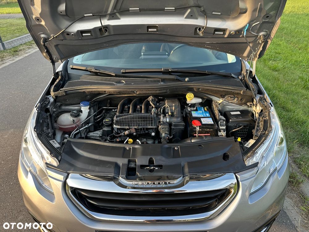 Peugeot 2008 ver-1-2-pure-tech-access - 16