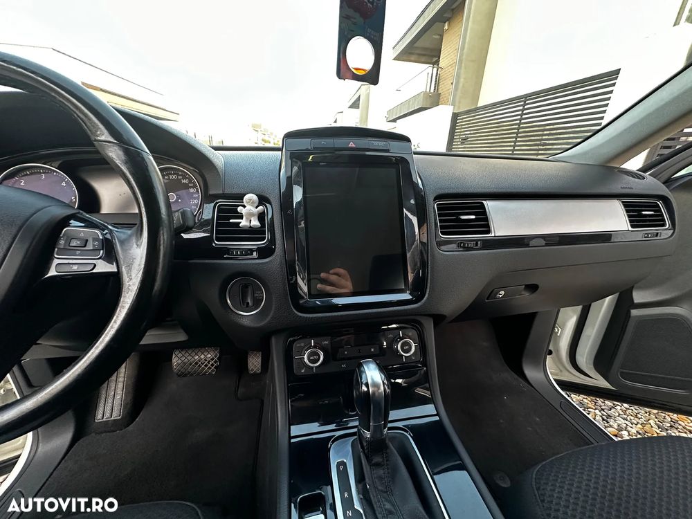Volkswagen Touareg V6 TDI BMT Mountain Plus - 10