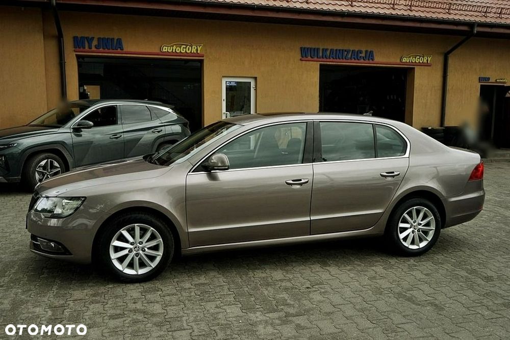 Skoda Superb - 8
