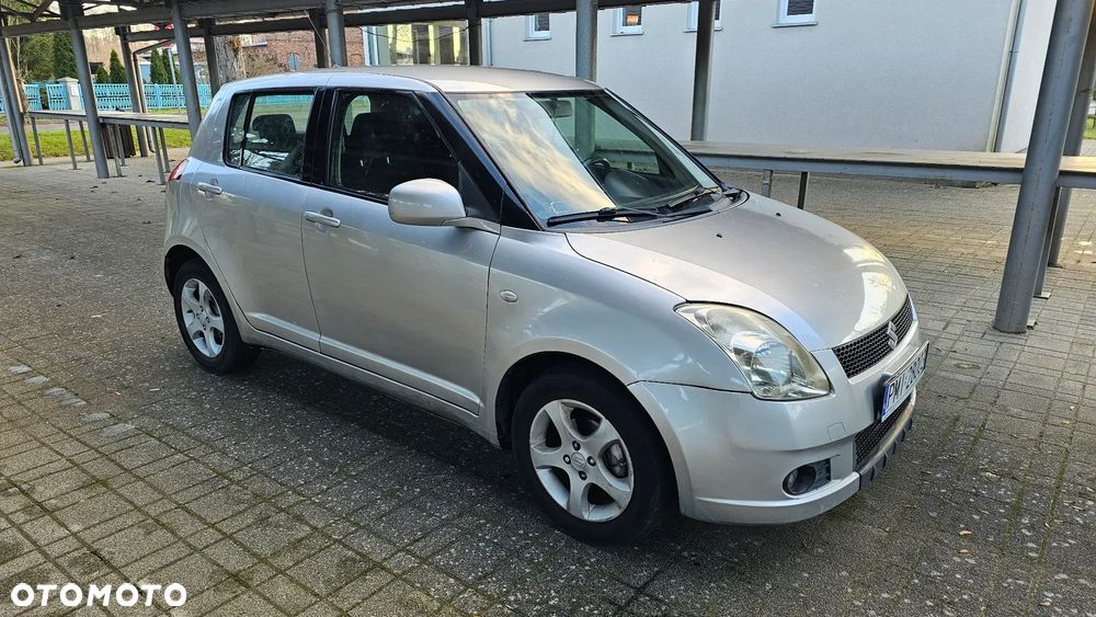 Suzuki Swift 1.3 4x4 Snow - 28