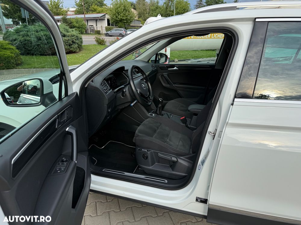 Volkswagen Tiguan - 10