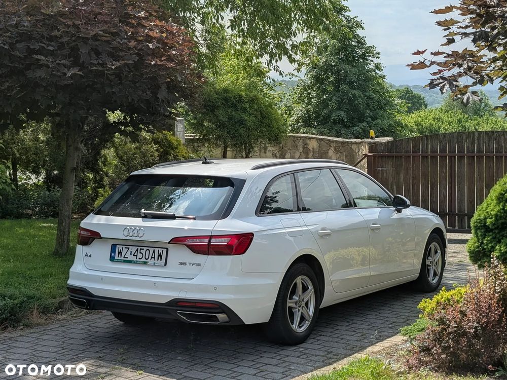 Audi A4 Avant 35 TFSI S tronic - 3