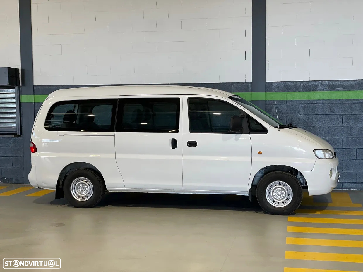 Hyundai H-1 2.4 TD 9L - 15