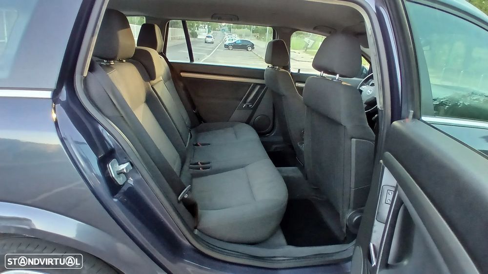 Opel Vectra Caravan 1.9 CDTi Executive - 5