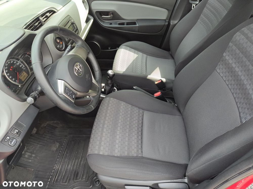 Toyota Yaris 1.0 Active - 10