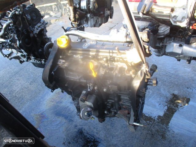 Motor K9KM768 K9K768 RENAULT CLIO 3 FASE1 2006 1.5DCI 70CV 3P PRETO - 1