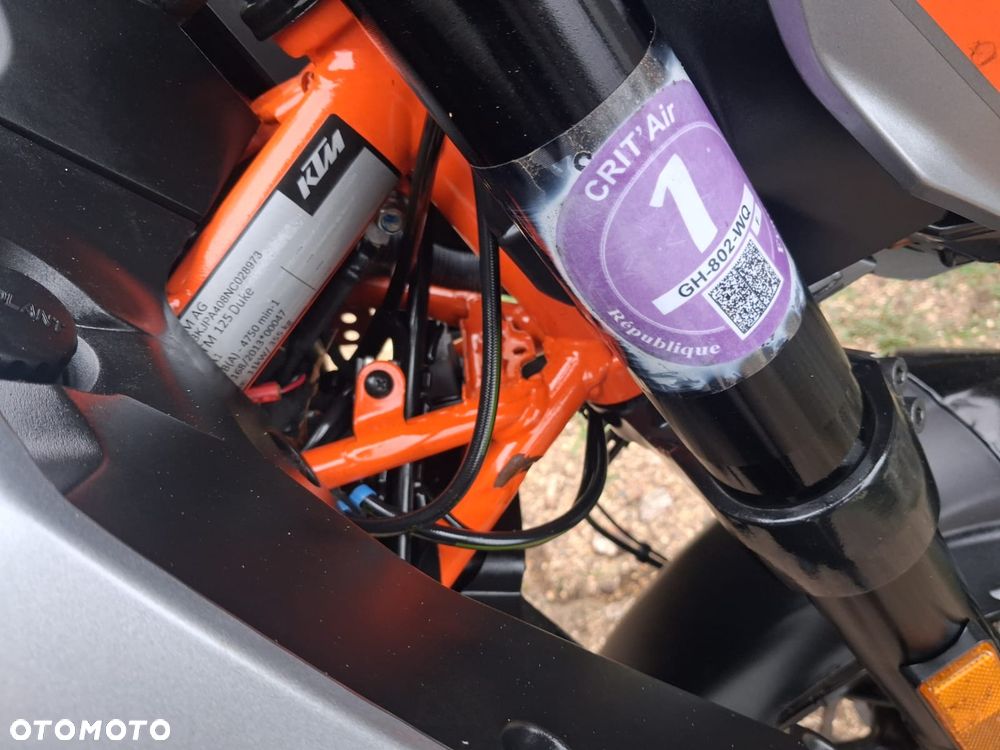 KTM Duke - 15