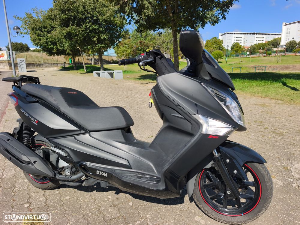 Sym GTS Abs - 1